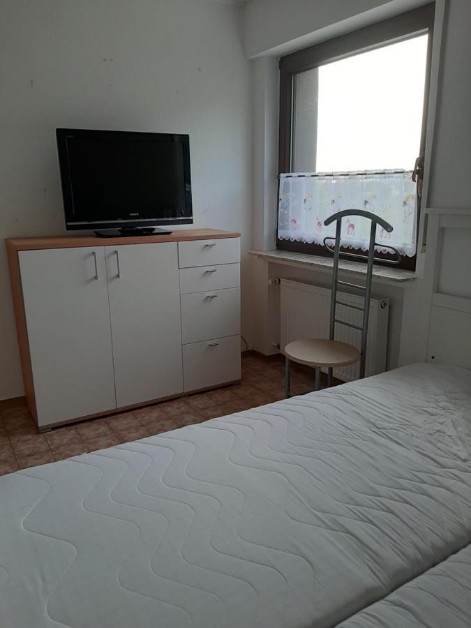 Familienfreundliche Ferienwohnung Auf Dem Lande Monteur Wohnung Hessisch Oldendorf Екстер'єр фото